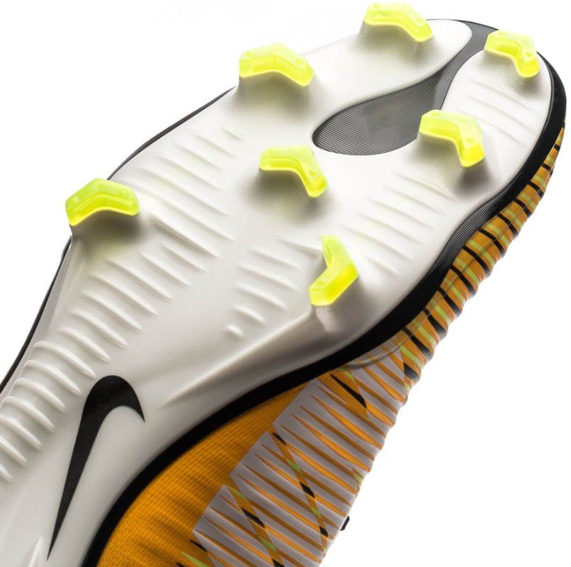 Mercurial Superfly 10 Elite SG Voltaje Loco