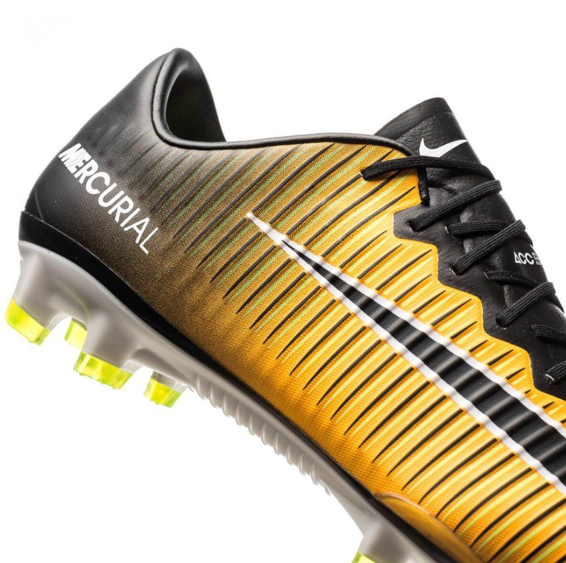 Mercurial Superfly 10 Elite SG Voltaje Loco