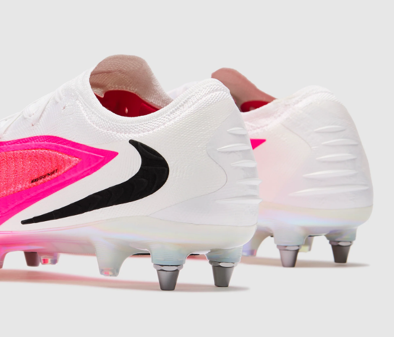 Phantom 6 Low Elite SG - Breakout World Cup Pack