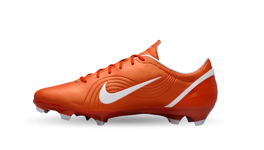 Mercurial Vapor 16 Elite x Patta FG - Edición Especial Cromado/Blanco/Negro