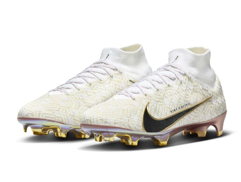 Mercurial Superfly 9 Elite FG United Golden Limited Edition